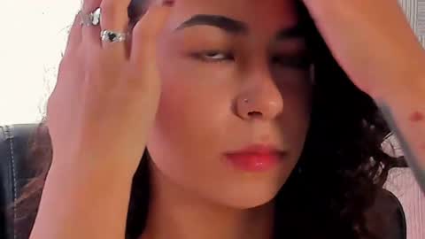 Alicestevens online show from November 20, 1:23 pm