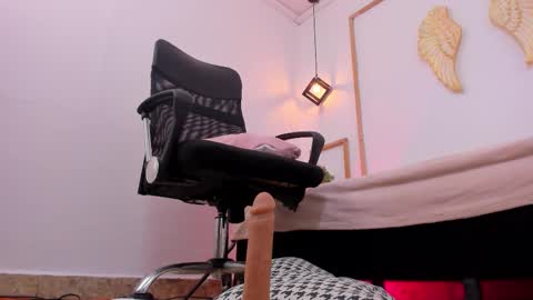 Alice online show from October 31, 7:23 am