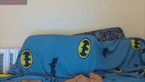 AliceWoolfy online show from September 30, 5:02 am