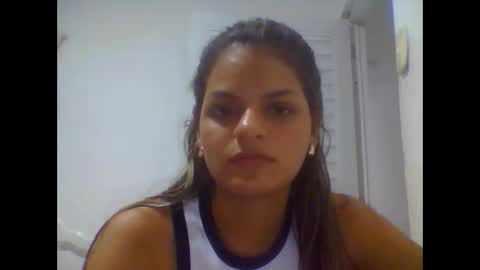 Snapshot of alicie_ebony1 chatting on January 31, 1:33 am luisa online show from January 31, 1:33 am