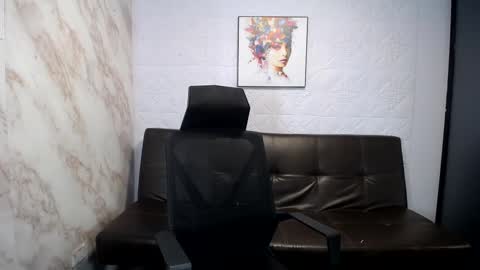 Alice online show from March 7, 4:00 pm