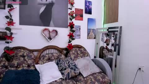 alinabozz1 online show from December 30, 10:12 pm