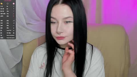 Aline Greeeen online show from January 29, 12:12 am