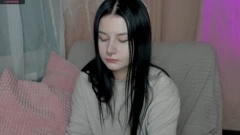 Aline Greeeen online show from January 8, 12:05 pm