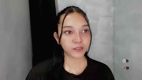 Shanti xhey online show from October 23, 5:19 pm