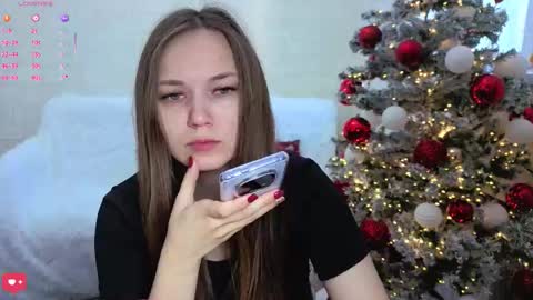 alisawyn online show from December 16, 3:45 am