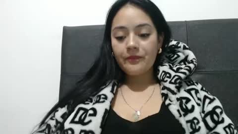 alisha_9997 online show from October 2, 11:54 pm