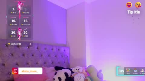 Snapshot of alisha_olsen_ chatting on October 29, 6:40 am alisha_olsen_ online show from October 29, 6:40 am