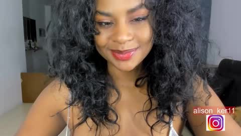 Sofias house online show from December 19, 9:51 am