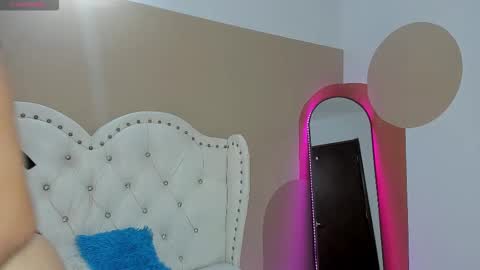 alison_milk online show from October 1, 2:44 pm