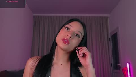 Alison  online show from November 6, 10:10 am