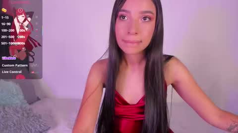 Mara  Isabel online show from October 3, 11:32 pm