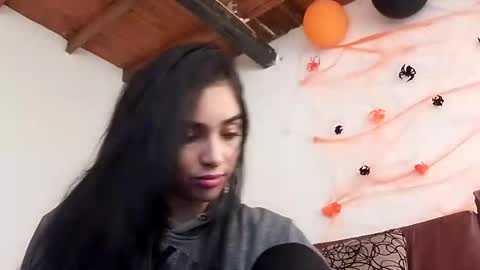 Alisson369  online show from October 27, 3:51 pm