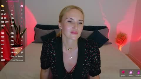 alisssarose online show from September 11, 10:32 pm