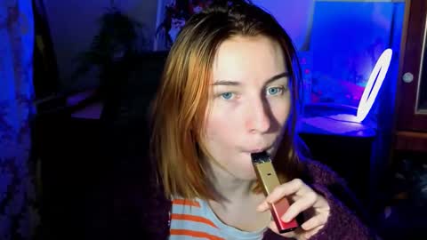 A L I C E  online show from October 19, 3:25 pm