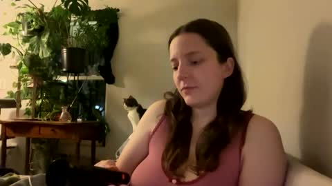 allielorde online show from December 19, 8:39 am