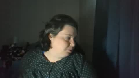 Snapshot of ally12334 chatting on December 8, 12:29 am ally12334 online show from December 8, 12:29 am