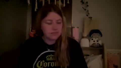 Snapshot of allyanalangel chatting on March 7, 11:47 pm allyanalangel online show from March 7, 11:47 pm