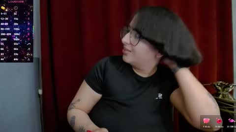         online show from November 24, 9:39 pm