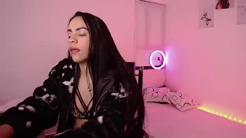 Ally online show from January 11, 9:42 pm