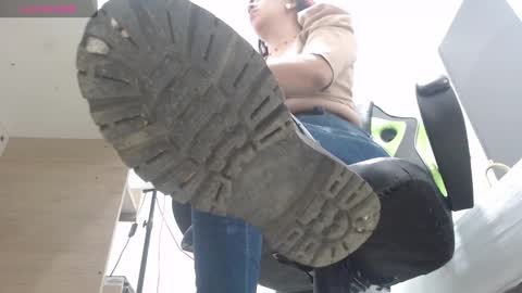 ALMA FENIX  online show from March 5, 12:11 pm