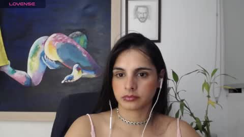 Snapshot of alma_sweet chatting on December 7, 12:30 am Arhantxa online show from December 7, 12:30 am