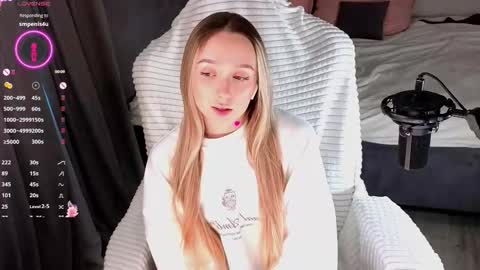 Lia online show from February 26, 3:16 am