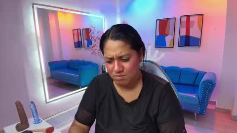 Alondra  online show from December 3, 4:04 am