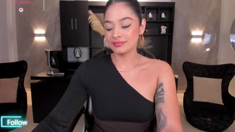 Aly  online show from February 11, 11:33 am