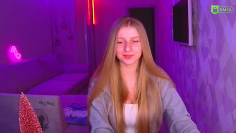 Amalia online show from December 15, 1:22 pm