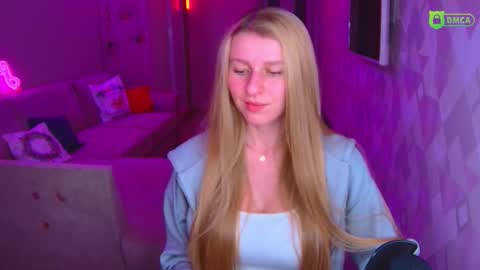 Amalia online show from December 21, 2:21 pm