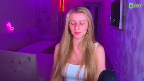 Amalia online show from November 16, 2:50 pm