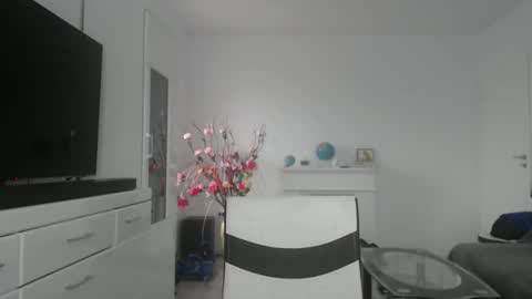 Anda online show from January 31, 9:37 am