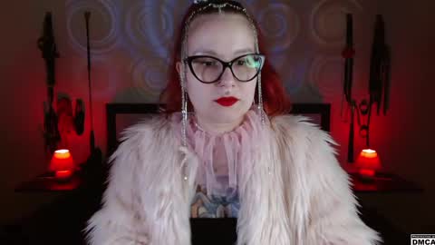 Goddess Amanita online show from December 10, 9:44 am