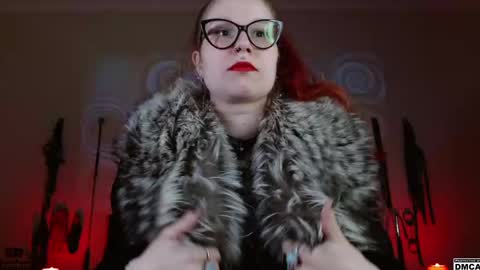 Goddess Amanita online show from December 12, 10:02 am