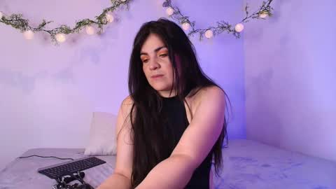 Amara Vega  online show from January 11, 11:48 am