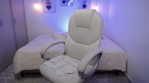 Amarantha online show from March 8, 2:16 pm