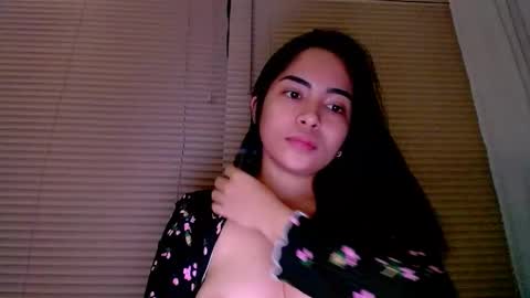 Amariah Holly online show from November 17, 3:57 pm