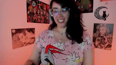 Snapshot of amaryllis_vizcaya chatting on September 26, 11:45 pm  Katt   online show from September 26, 11:45 pm