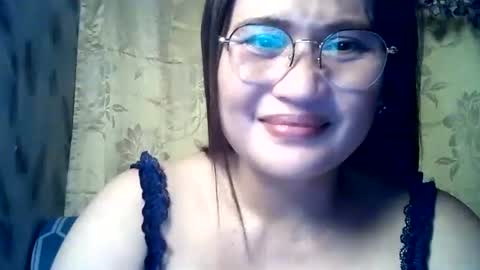 amazing angel online show from November 27, 9:39 pm