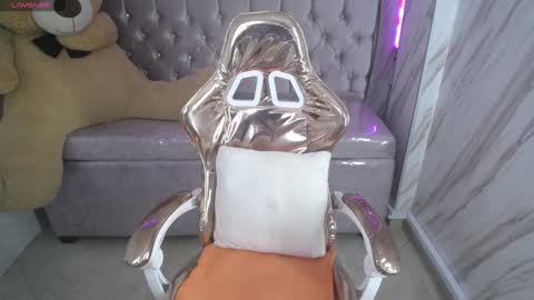 LIVE 0730AM-0200PM online show from January 15, 1:09 pm