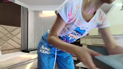 Ambar Ross online show from December 13, 7:10 pm