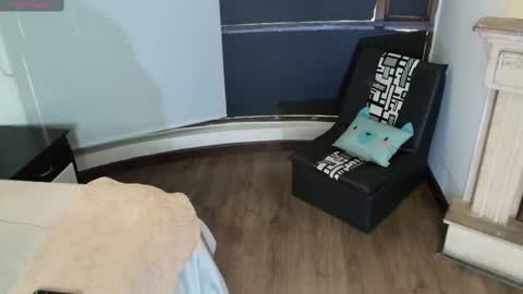 Ambar Ross online show from February 26, 7:19 pm