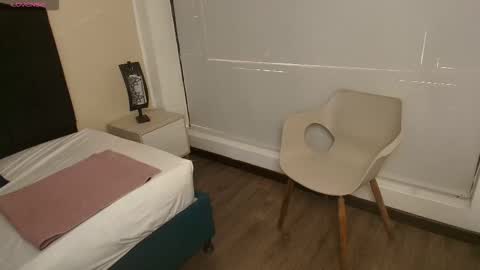 Ambar Ross online show from September 21, 11:42 am