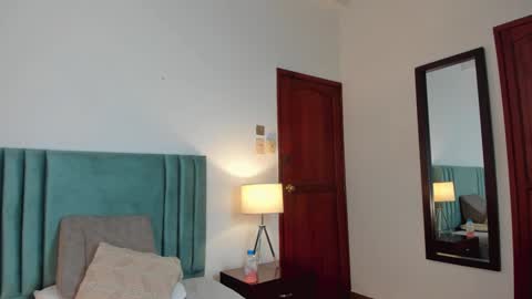 Amber Davis online show from January 15, 6:19 pm