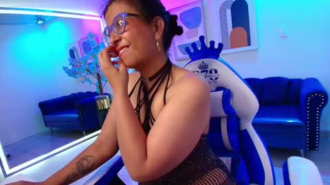 amber__rouge online show from February 3, 3:26 am