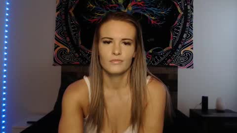 Snapshot of amber__xoxo chatting on January 15, 2:56 pm Amber online show from January 15, 2:56 pm