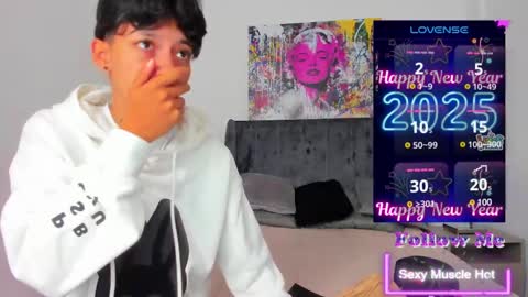 Amber  online show from January 8, 1:20 pm