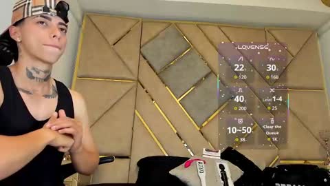 Amber  online show from September 25, 5:11 pm