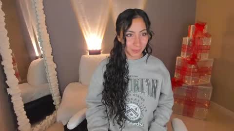 amber_curly online show from December 29, 3:03 pm